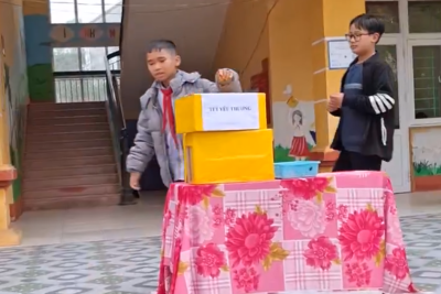 TẾT YÊU THƯƠNG – Hoạt động ý nghĩa của thầy trò trường Tiểu học xã Nguyên Lý