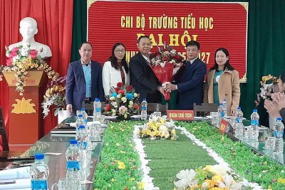 Chi bộ trường Tiểu học xã Nguyên Lý tổ chức đại hội nhiệm kỳ 2025 -2027