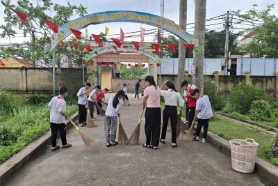 DỌN DẸP VỆ SINH TRƯỜNG LỚP CHÀO MỪNG KỶ NIỆM 51 NĂM NGÀY GIẢI PHÓNG MIỀN NAM (30/4/1975 – 30/4/2026) VÀ NGÀY QUỐC TẾ LAO ĐỘNG 1/5